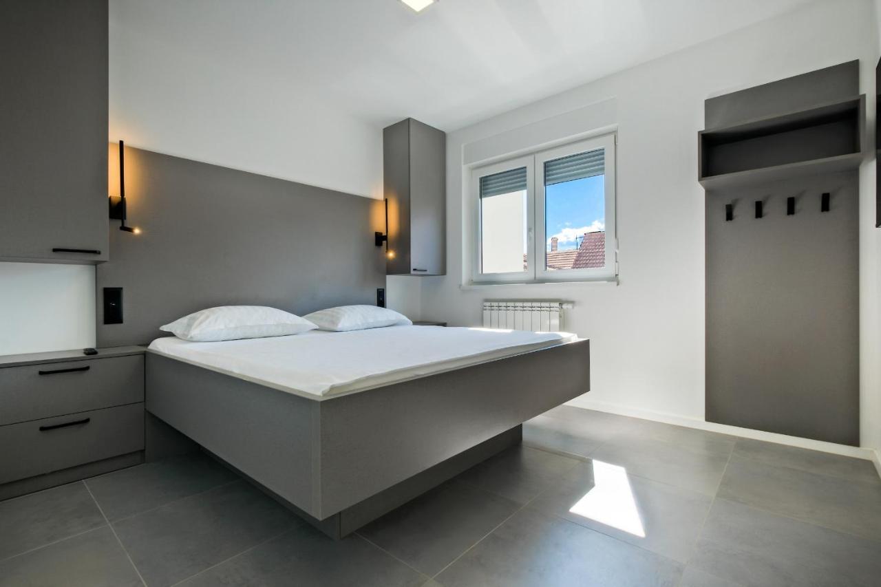 Apartment Zagreb, 0-24, Self Service Check-In, Free Parking ภายนอก รูปภาพ