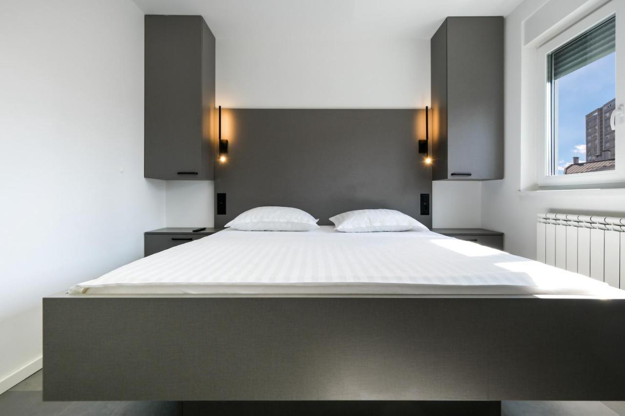 Apartment Zagreb, 0-24, Self Service Check-In, Free Parking ภายนอก รูปภาพ