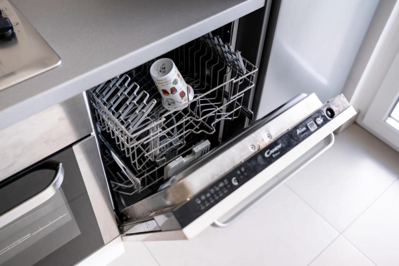 Apartment Zagreb, 0-24, Self Service Check-In, Free Parking ภายนอก รูปภาพ