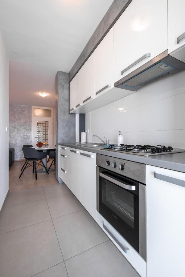 Apartment Zagreb, 0-24, Self Service Check-In, Free Parking ภายนอก รูปภาพ