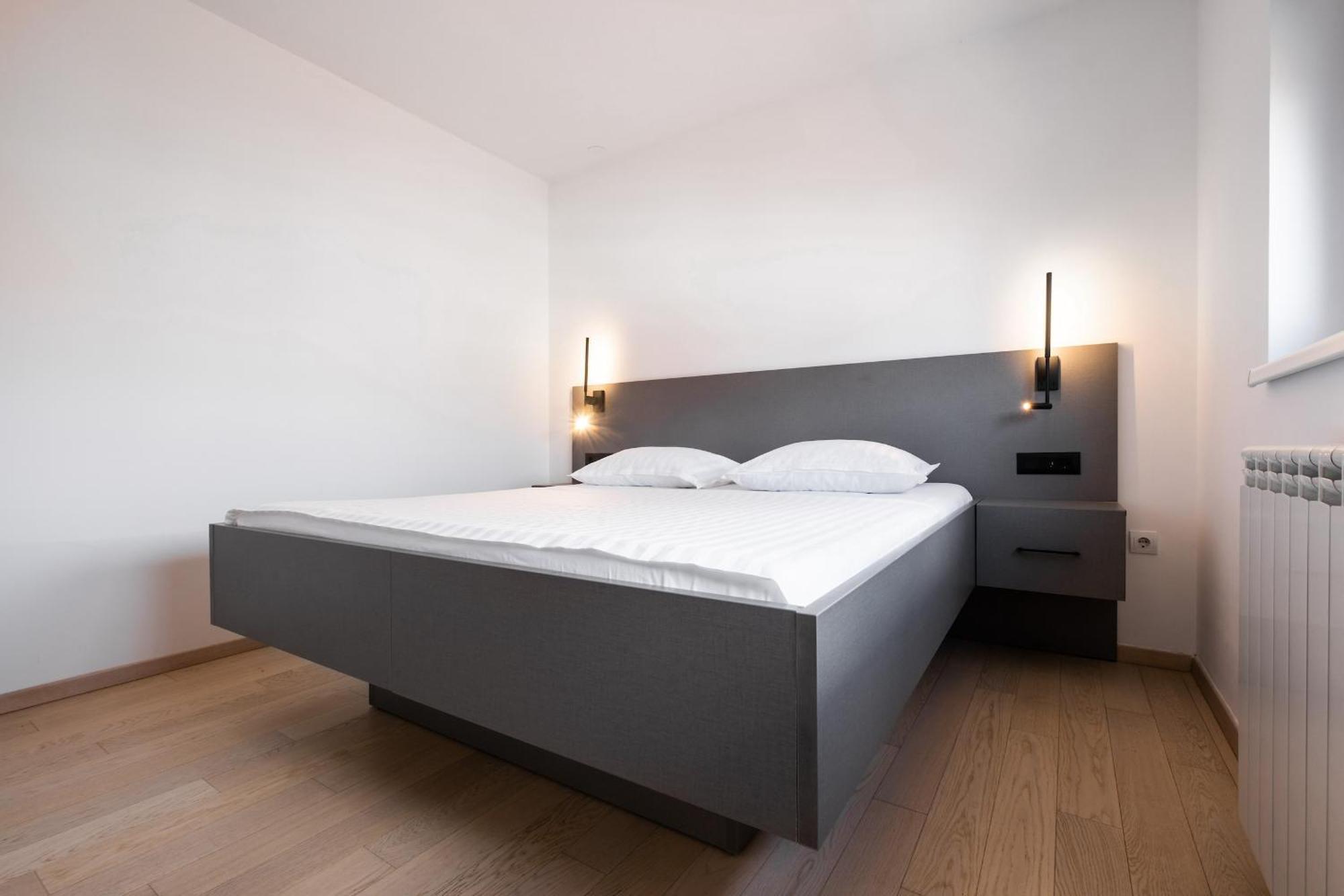 Apartment Zagreb, 0-24, Self Service Check-In, Free Parking ภายนอก รูปภาพ