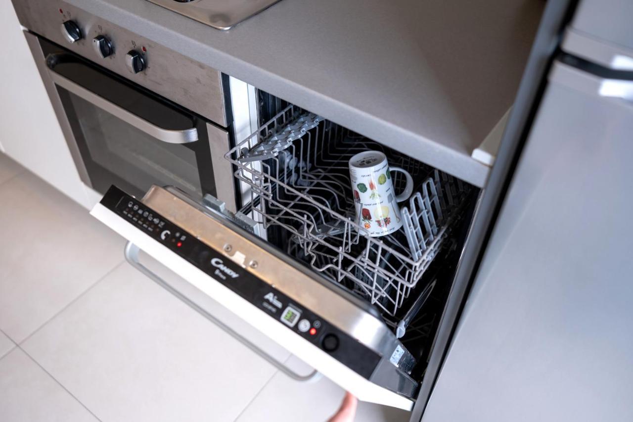 Apartment Zagreb, 0-24, Self Service Check-In, Free Parking ภายนอก รูปภาพ